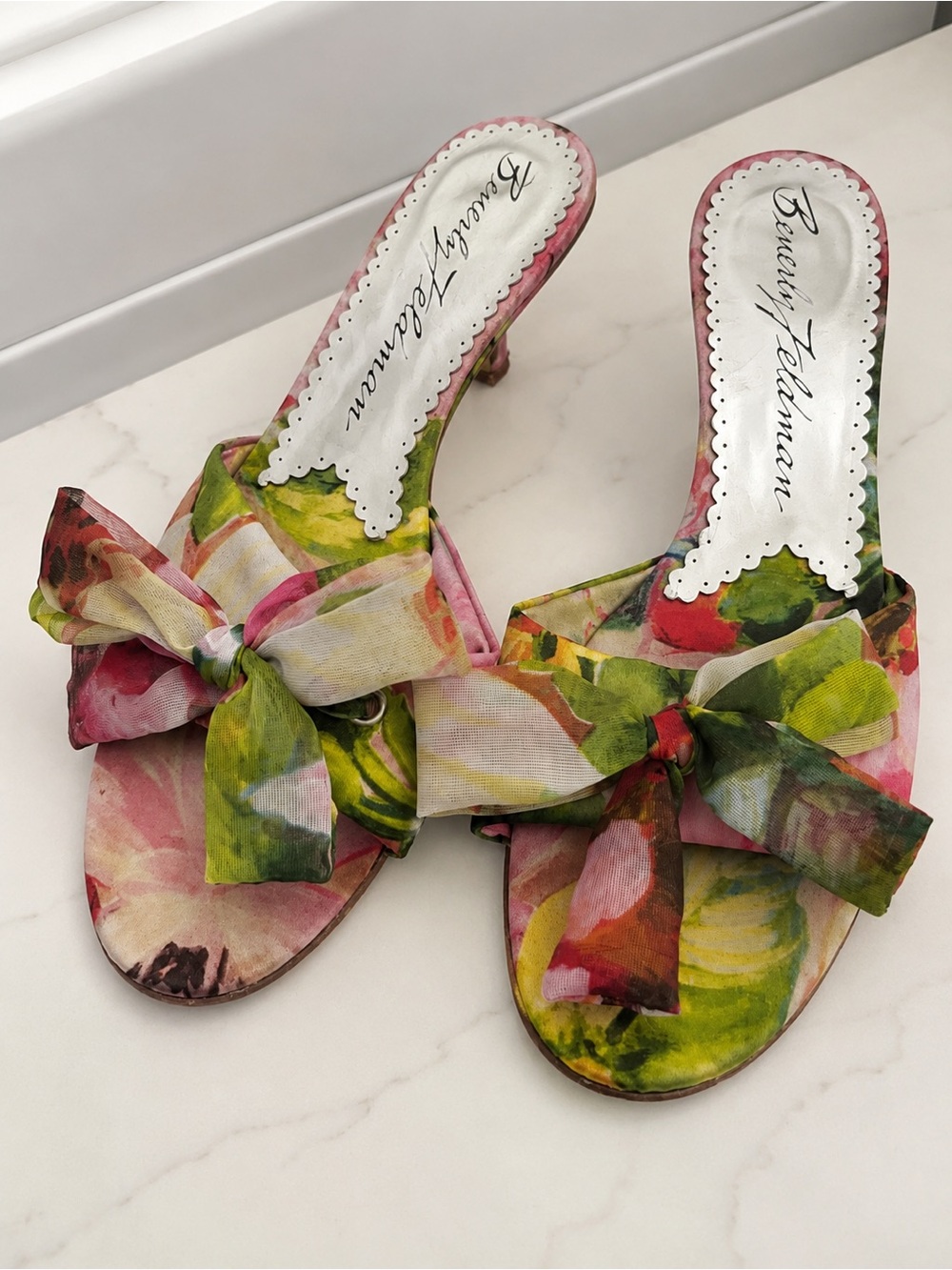 Beverly Feldman Floral Bow Slip-On Heeled Sandals in Multi Pink & Green 6 1/2